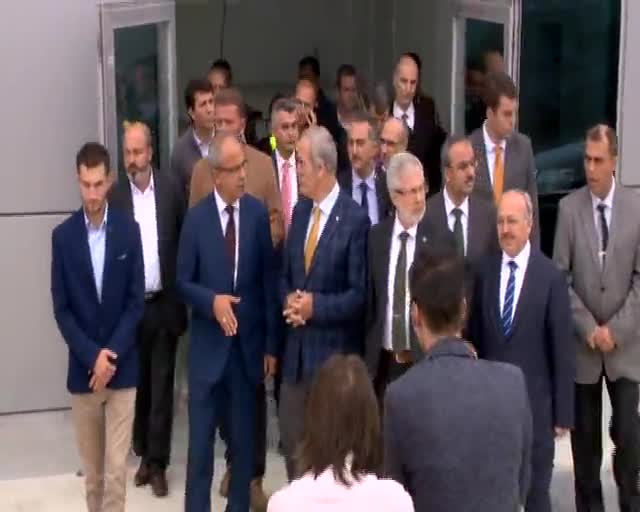Bursa'da servis araçları yerli üretimle dijital takibe alındı