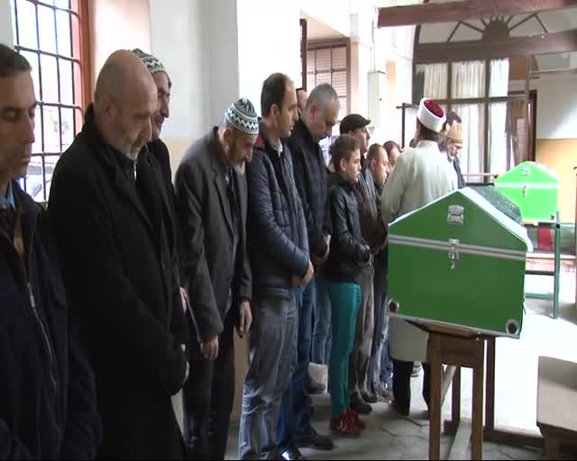 Bursa'da doğalgaz sobasından sızan gazdan zehirlenen çift toprağa verildi