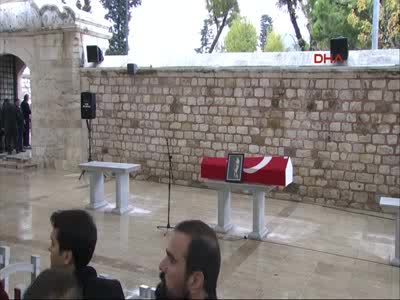 Cumhurbaşkanı ve Başbakan Korkut Özal'ın cenazesine katıldı - 2