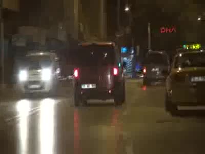 İzmir Büyükşehir Belediyesi'ne FETÖ operasyonu