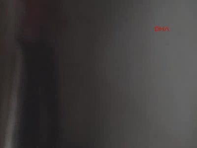 İşsizlikten bunalıma girdi, evini yaktı