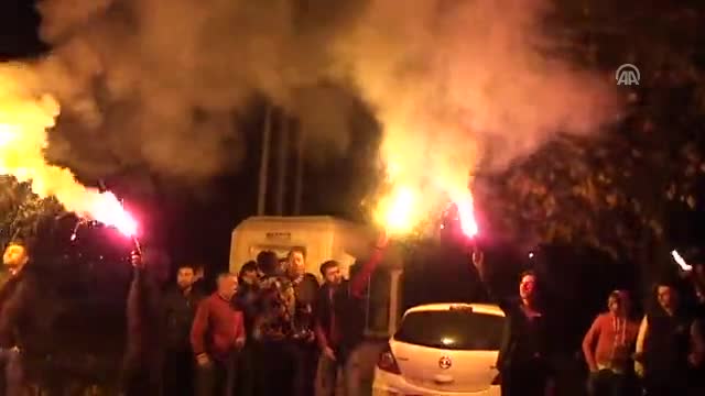 İnegölspor tesislerine yapılan saldırı taraftarlar tarafından protesto edildi