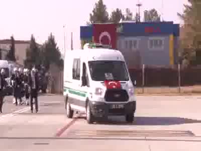 Şehit kaymakamın baba ocağında yas var - 2