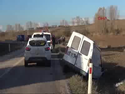 Tekirdağ'da kamyonla, otomobil kafa kafaya çarpıştı: 2 ölü