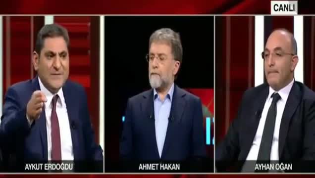 Canlı yayında Aykut Erdoğdu - Ayhan Oğan gerilimi