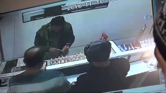 Yarım saatte çaldı, 20 dakikada yakalandı
