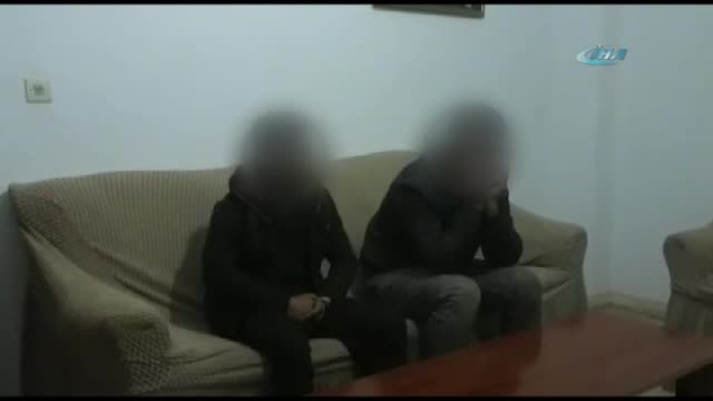 Mehmetçik'ten 2 terörste insanlık dersi