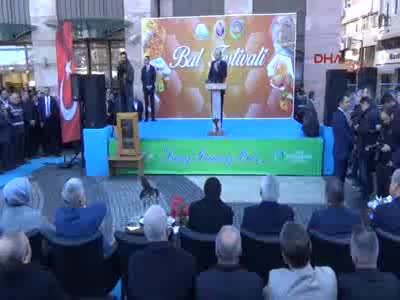 Kurtulmuş: Türkiye'de başkanlık sistemine geçişin denemesini yapıyoruz