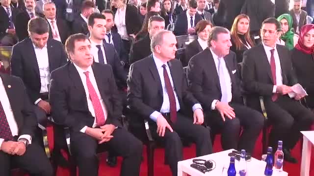 Bakan Özlü'den Bursa'da yatırım çağrısı
