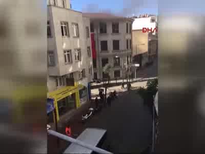 Yabancılar kapıyı kırarak kaçtılar! - 2