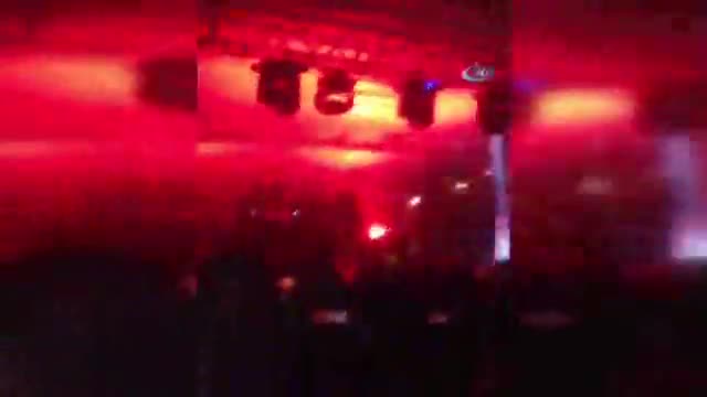 Aleyna Tilki konserine saldırı anı kamerada