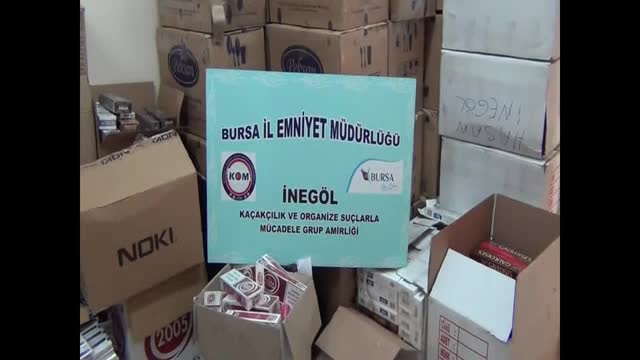 Bursa'da ayakkabı yüklü kamyonda 600 bin liralık kaçak sigara

