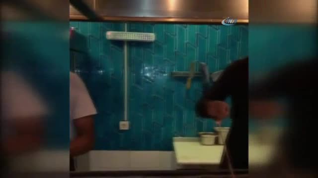 Sow ve Demba Ba kebapçı oldu