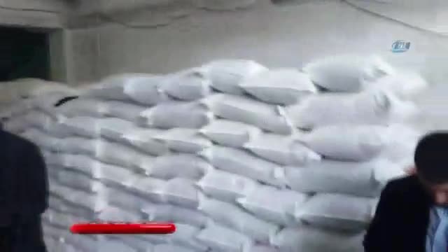 Çöpten topladıkları ekmeklerden pasta yapıp sattılar