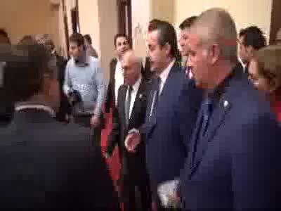 Bakan Çelik: Birisi dindar, birisi ateist; Türkiye'nin başına çorap örmeye çalışıyor