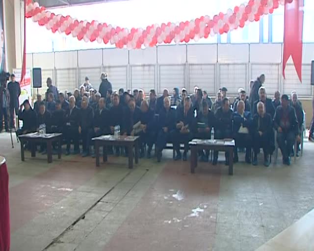 Bursa'da mehterli, kılıç kalkanlı mezatlı koyun keçi festivali