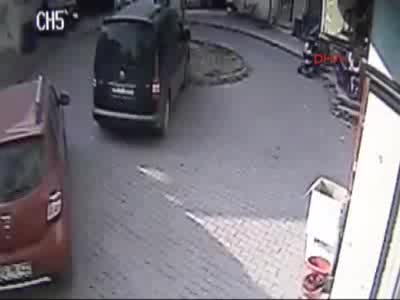Bursa'da Suriyeli kadın hırsız eskisini bıraktı, yenisini çaldı