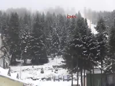 Bursa Uludağ'da kar motoru ve kızak kiralayanlara ferdi sigorta zorunluluğu