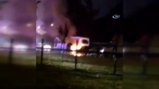 Antalya'da zincirleme kaza: 1 araç alev alev yandı
