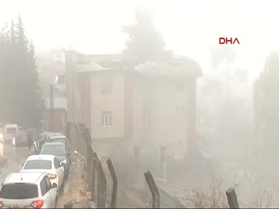 Adana'da kız öğrenci yurdunda yangından gündüz görüntüleri