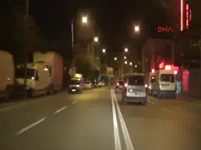 İzmir'de FETÖ operasyonu: 29 gözaltı