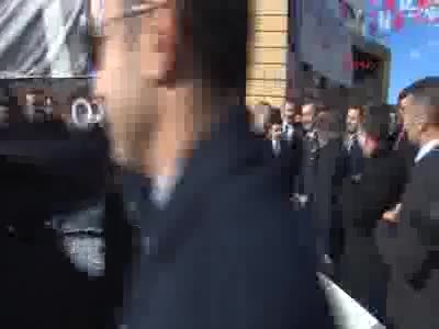 Cumhurbaşkanı Erdoğan, klasik otomobil kullandı