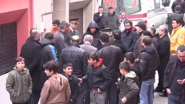 Bursa'da Şehit Piyade Sözleşmeli Er Servet Tomak'ın evinde yas var