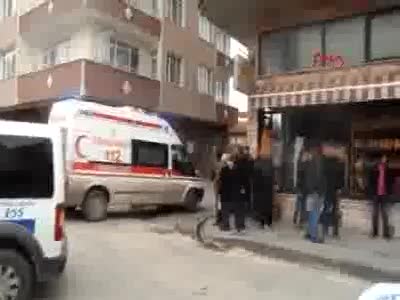 Evine gelen polise ateş açtı: 1 ölü, 1 polis yaralı