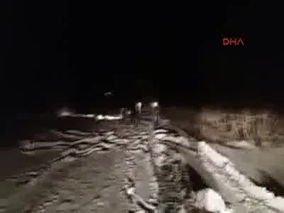 Bursa Uludağ'da 30 araç mahsur kaldı