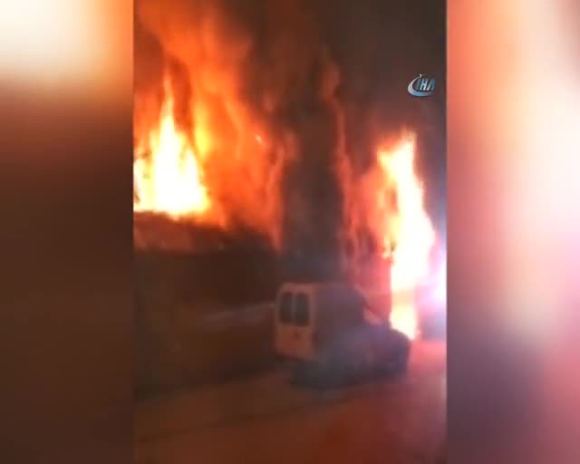 Bursa'da çıkan yangın tüm mahalleliyi isyan ettirdi - 2