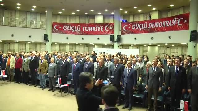 Gülay: "Bursa'da öğrenciler emek verecek, karşılığını alacak"