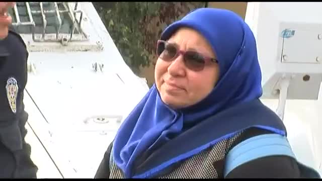 Engelliler polis oldu: Yakınları gözyaşlarına boğuldu