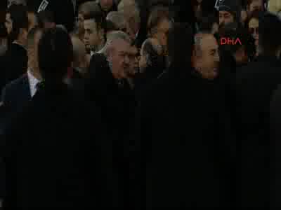 TBMM eski Başkanı Sezgin, son yolculuğuna uğurlanıyor - 2
