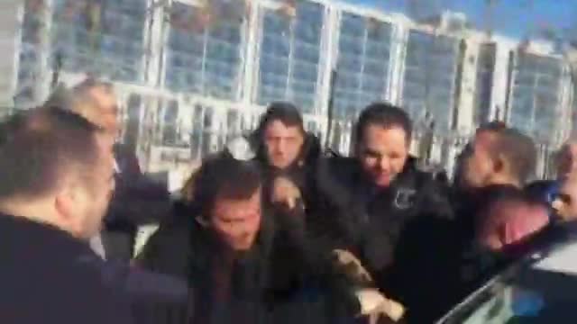 Anadolu Adalet Sarayı girişinde silahlı kavga: 2 yaralı