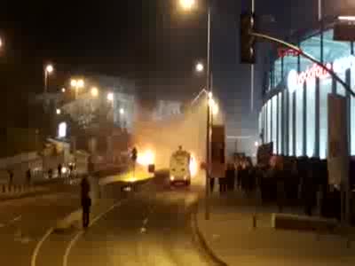 İstanbul'da patlama oldu!