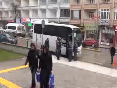 FETÖ'nün 'il ablaları' adliyeye sevk edildi