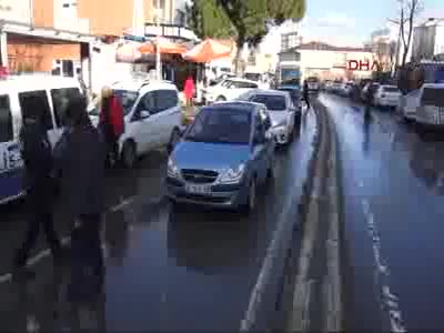 İstanbul Çekmeköy'de el bombası alarmı