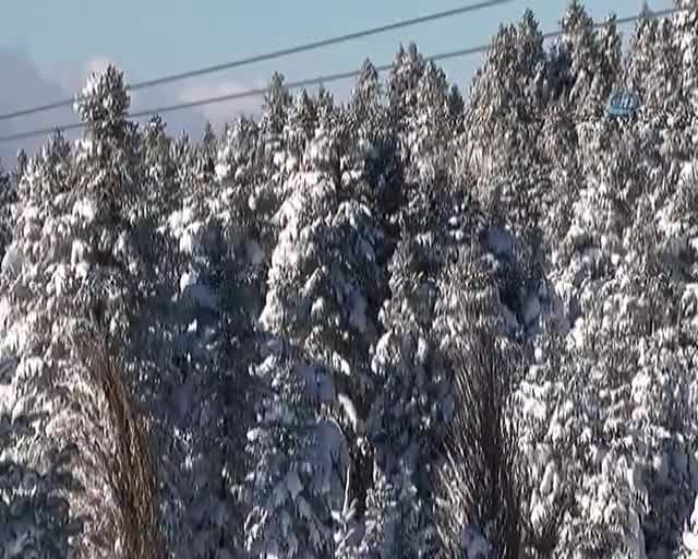 Bursa Uludağ'da yakılan meşale ile sezon erken açıldı