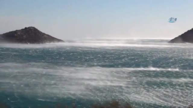 Mersin'de soğuk ve fırtına: 1 ölü