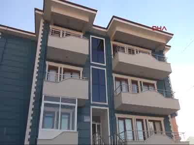 Şehit oğlunun yastığını koklayarak, gözyaşı döktü