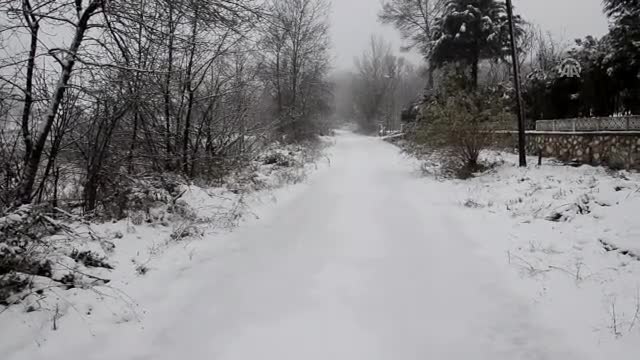 Bursa'da karla kesintisiz mücadele devam ediyor