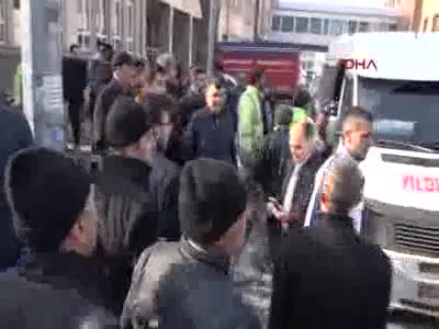 Kayseri'de patlama hastane önünden görüntüler