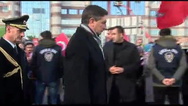 Slovenya Cumhurbaşkanı Pahor'dan Şehitler Tepesi'ne ziyaret