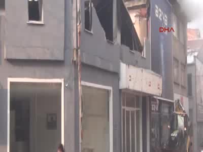 Bursa İnegöl'deki yangının tablosu gün ağarınca ortaya çıktı