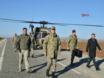 Genelkurmay Başkanı Akar sınır hattında