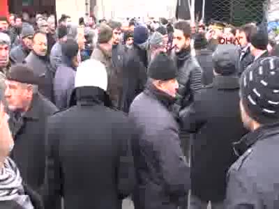 Kayseri şehitlerini uğurluyor