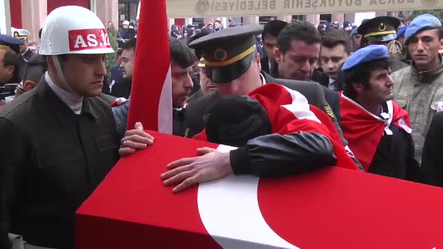 Bursalı Şehit Uzman Çavuş Ferhat Demir son yolculuğuna uğurlandı - 2