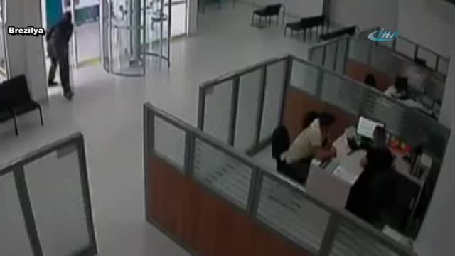 Soyguncular sert kayaya çarptı