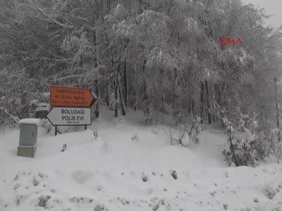 Bolu dağı'nda kar yağışı başladı