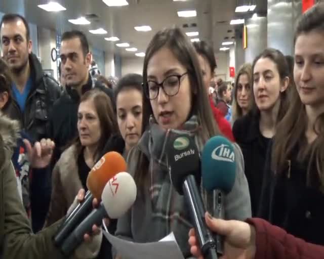 Bursalı hemşirelerden 'Dönerse Senindir' filmine bir tepki daha